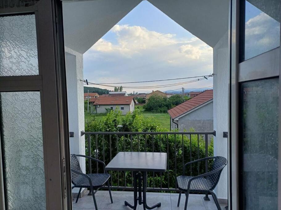 Cozy, Fully Equipped, Free Parking&Wifi, Quiet, 2Bd Apartment Podgorica Exterior photo