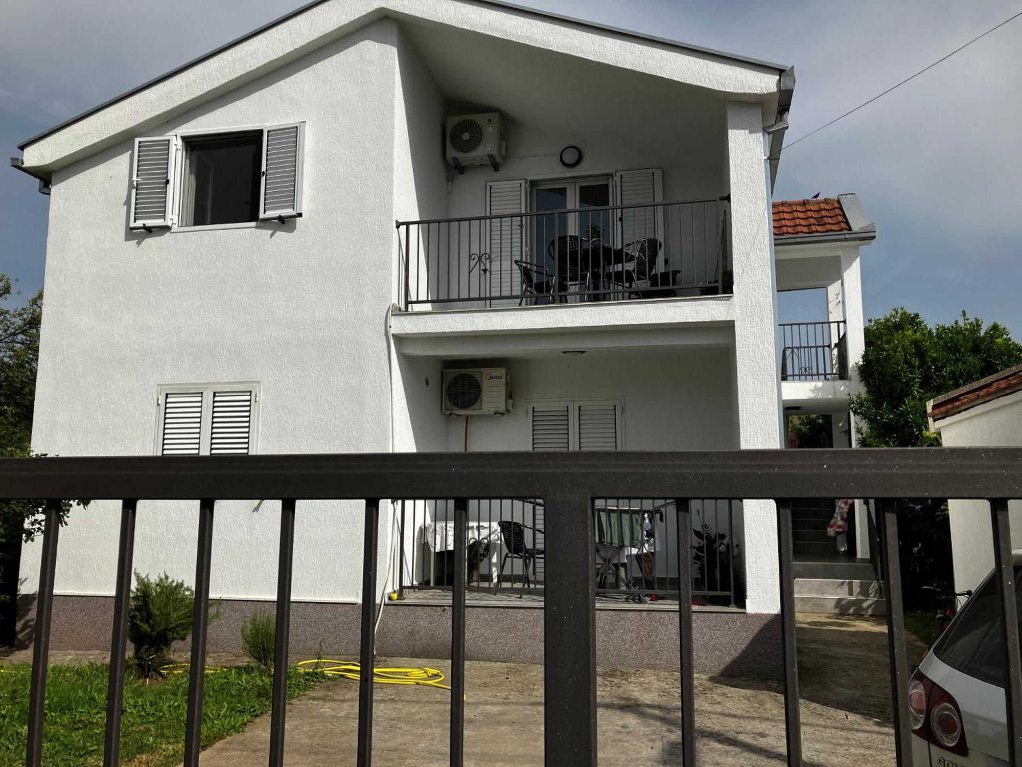 Cozy, Fully Equipped, Free Parking&Wifi, Quiet, 2Bd Apartment Podgorica Exterior photo