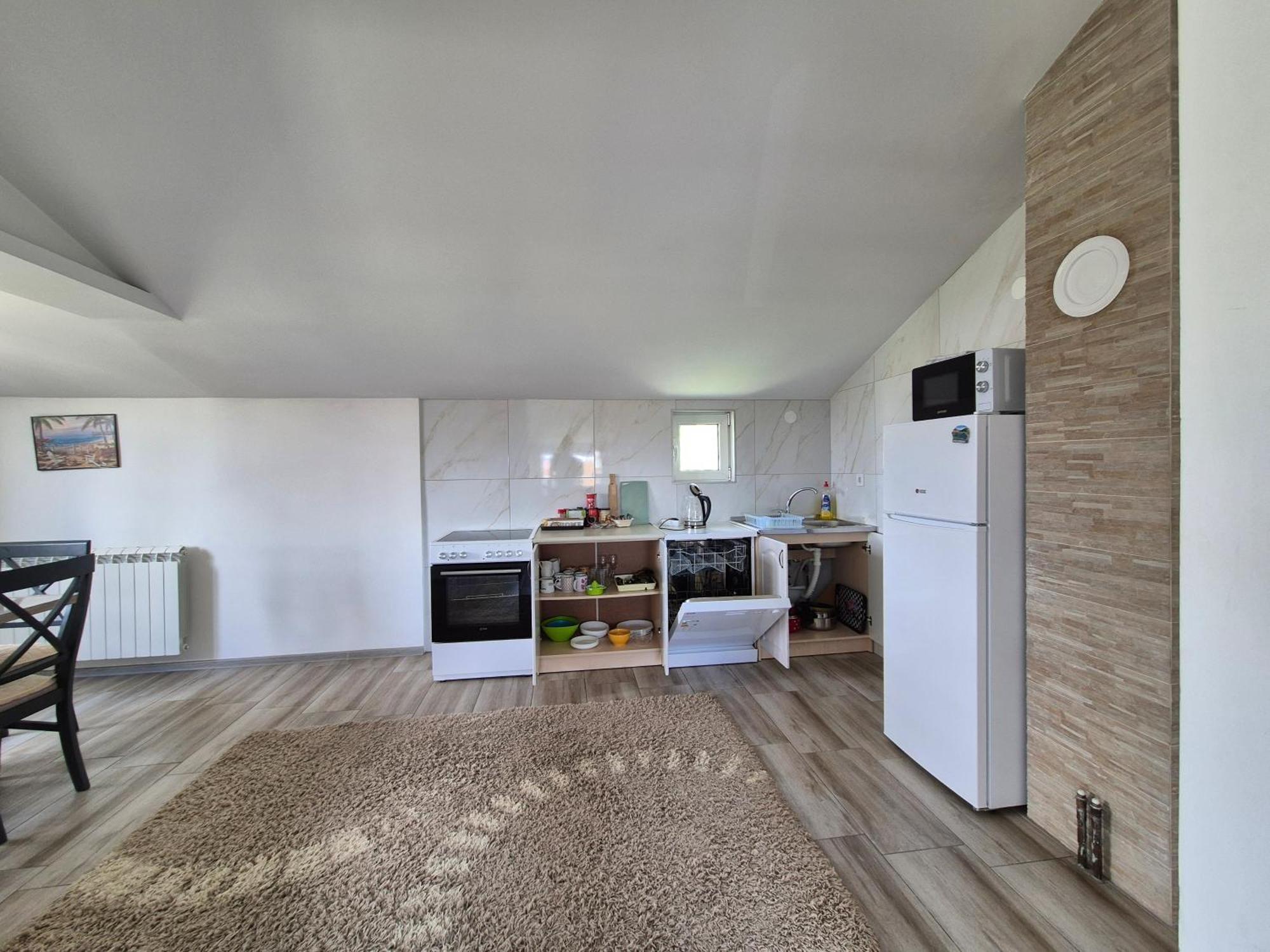 Cozy, Fully Equipped, Free Parking&Wifi, Quiet, 2Bd Apartment Podgorica Exterior photo